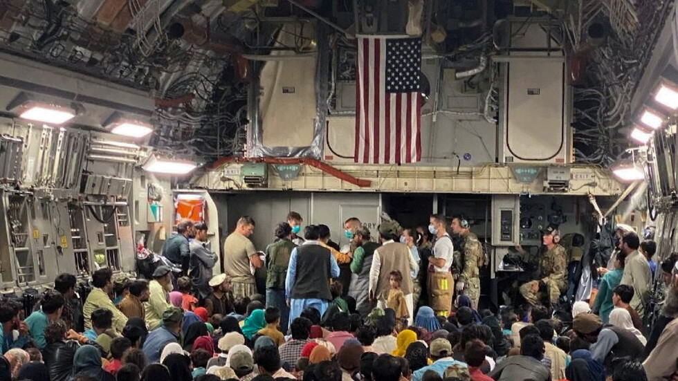 "بوليتيكو": واشنطن سلمت "قائمة القتل" إلى "طالبان"