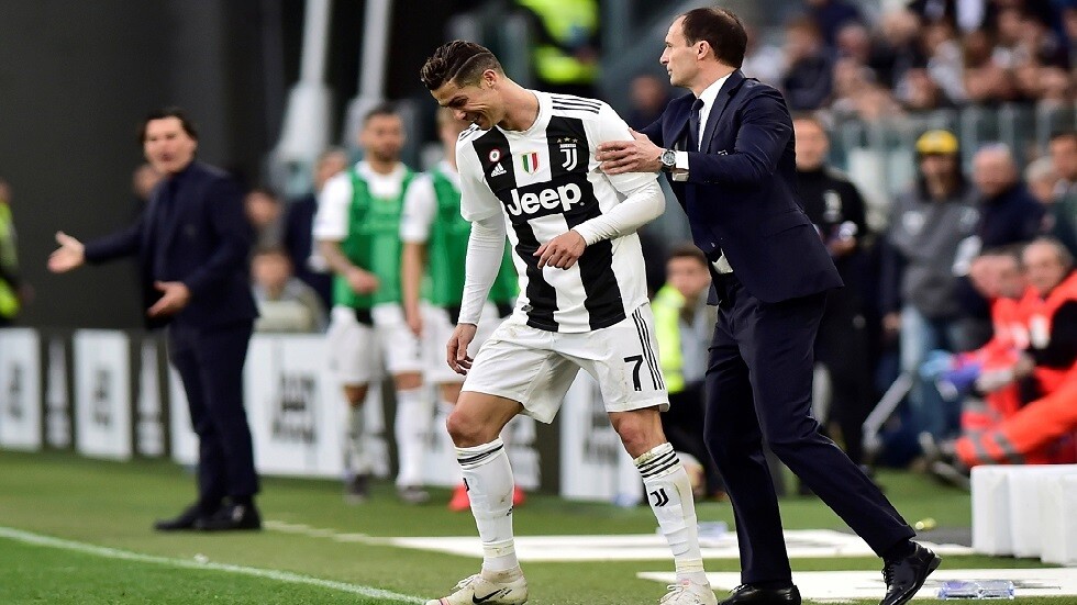 مدرب يوفنتوس يعلن بشكل رسمي موقف رونالدو مع الفريق