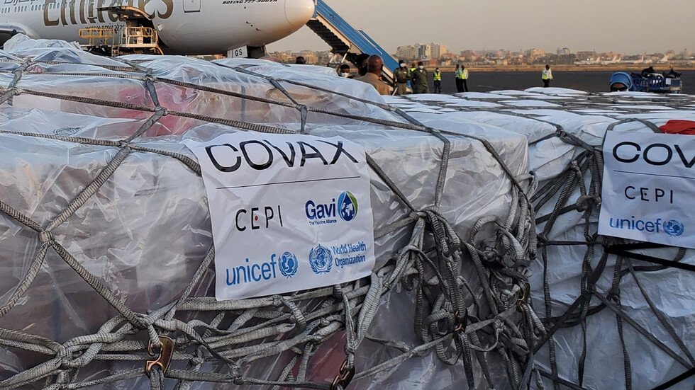 فرنسا تتبرع بأكثر من 200 ألف لقاح 