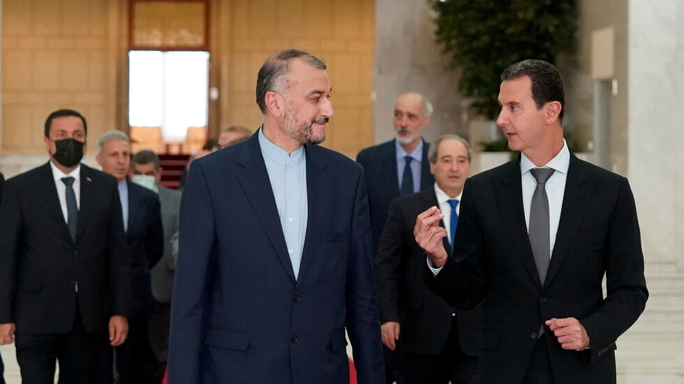 طهران تتحدث عن "رسائل سياسية" لزيارة عبداللهيان إلى سوريا