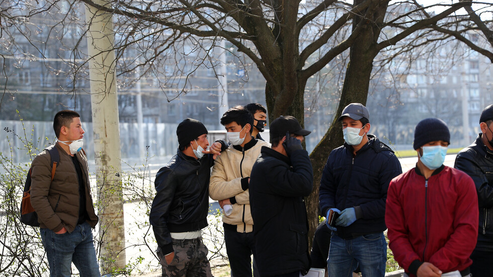 الكرملين: مشكلة نقص العمالة المهاجرة لا حلول سهلة لها