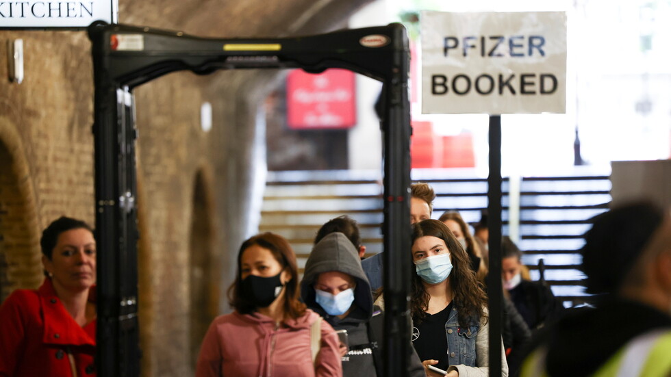 لأول مرة منذ أسابيع.. بريطانيا تسجل أدنى حصيلة إصابات بكورونا