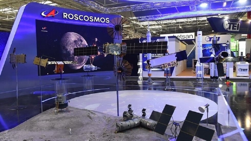 روسيا تخطط لإطلاق مجموعة كبيرة من الأقمار الصناعية إلى الفضاء