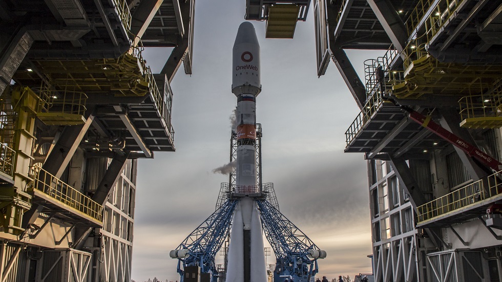 دفعة جديدة من أقمار OneWeb تطلق بصاروخ روسي الشهر الجاري