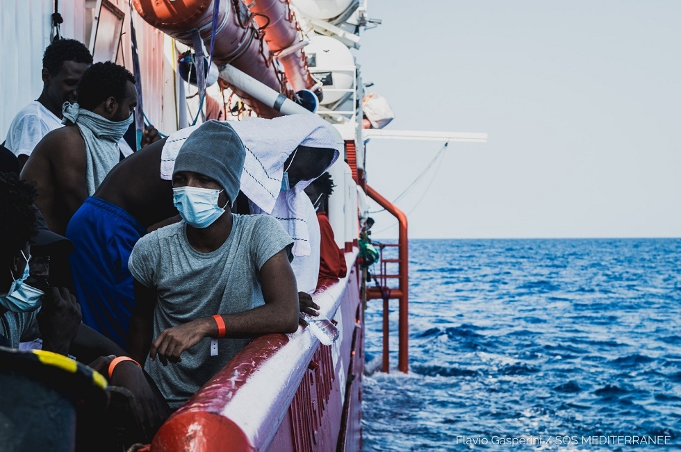 سفينة إنقاذ المهاجرين 