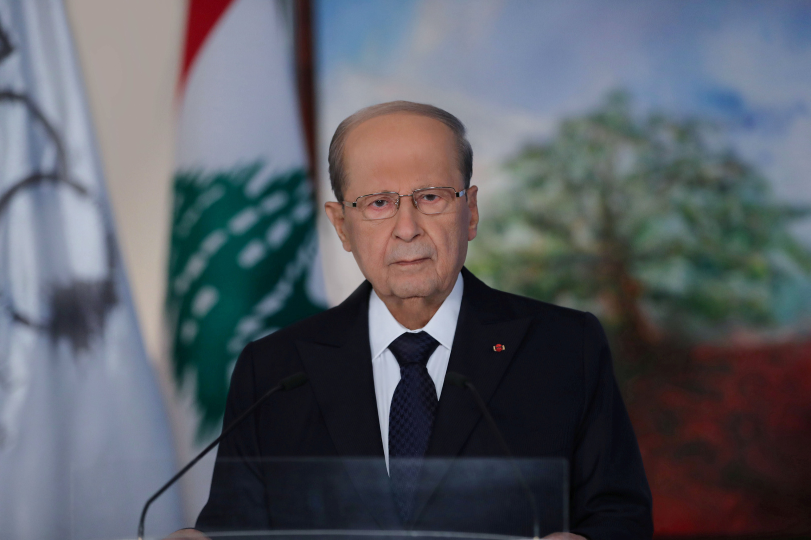 عون: أولوية لبنان تأهيل وتطوير مرفأ بيروت