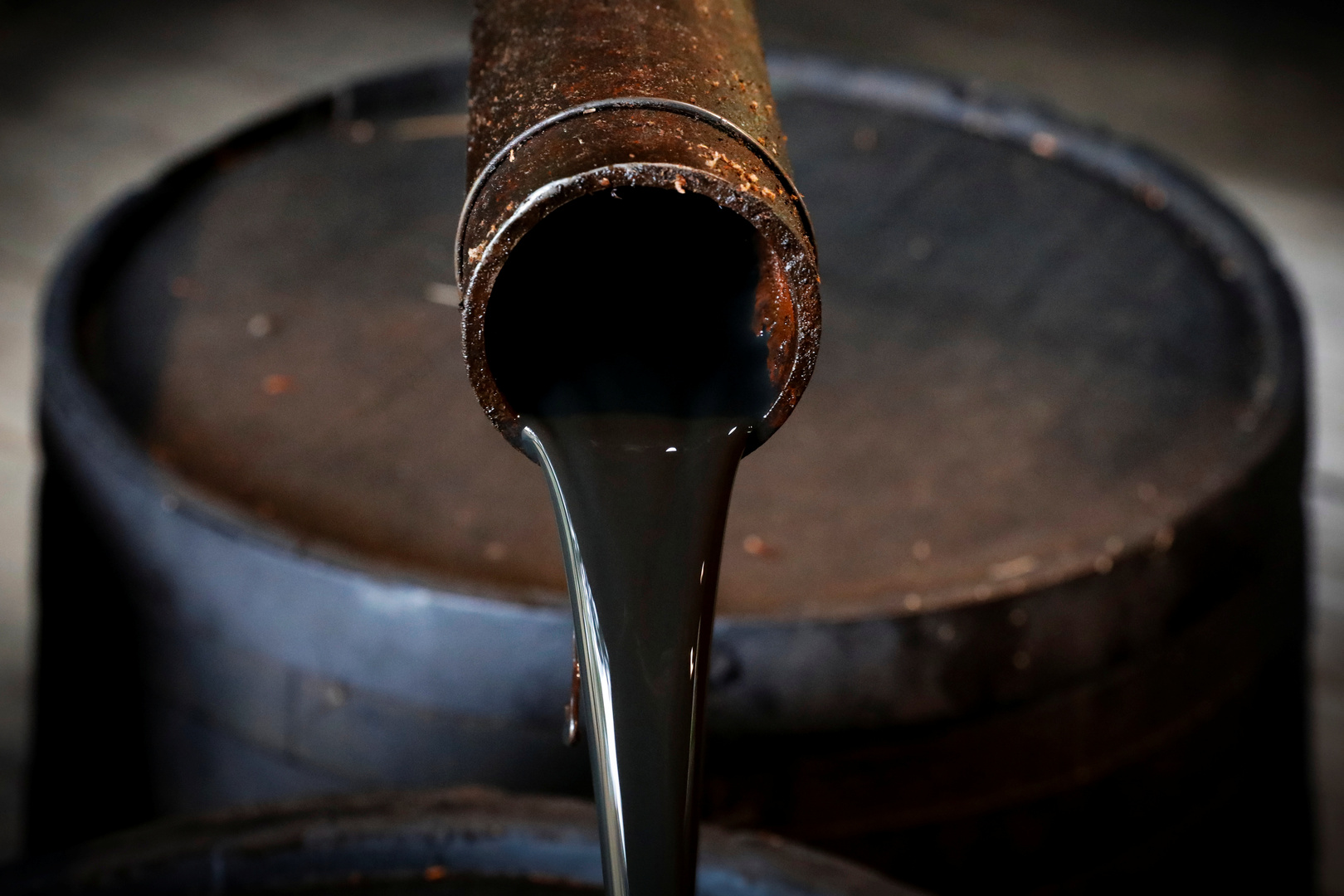 النفط يصعد بسبب مخاوف الطلب