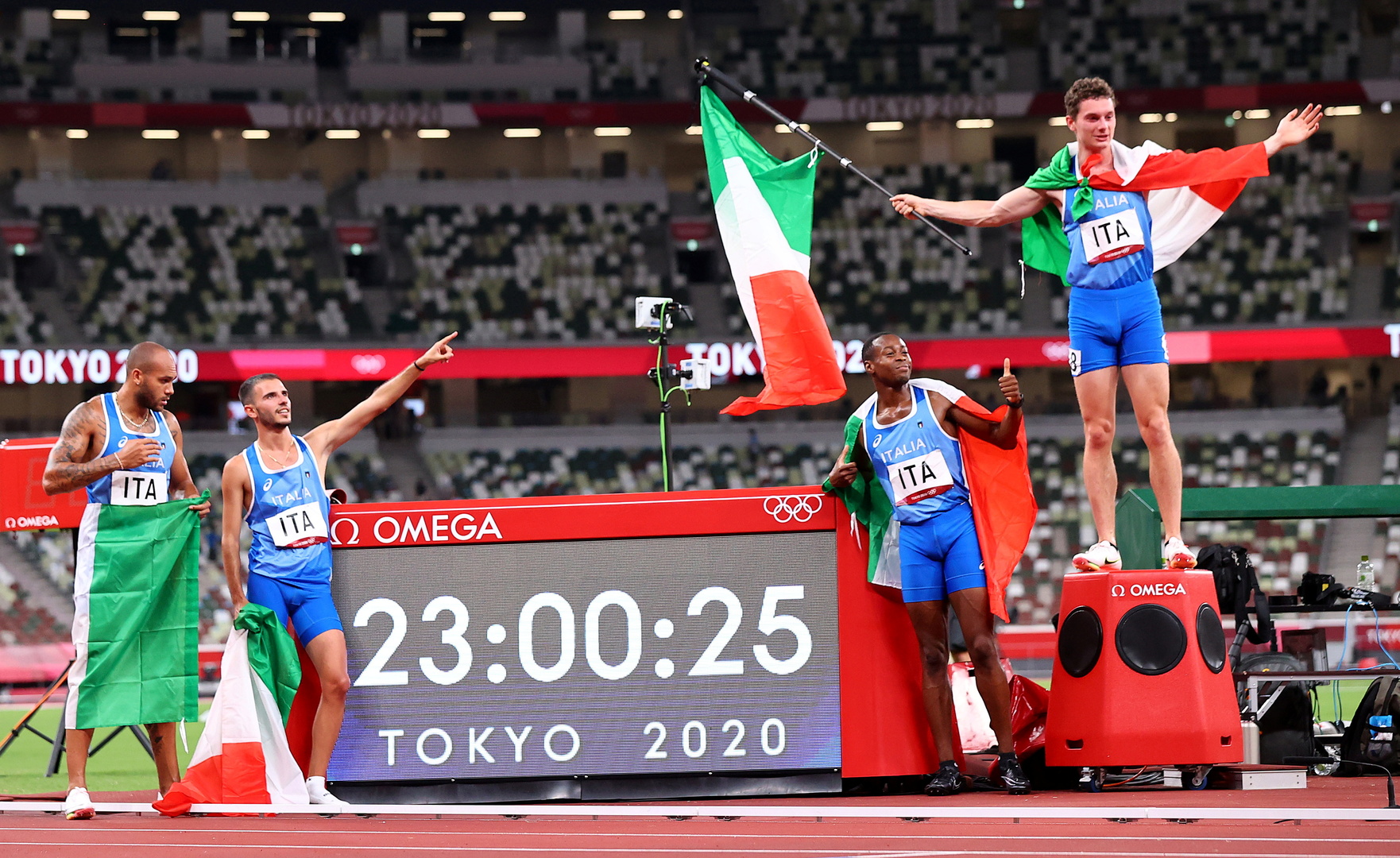 شاهد.. إيطاليا تسطر التاريخ في أولمبياد 2021 بأحرف من ذهب