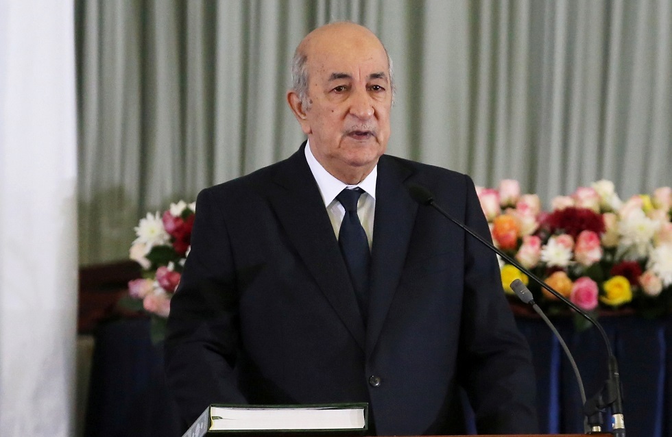 الرئيس الجزائري يعزي في 25 عسكريا