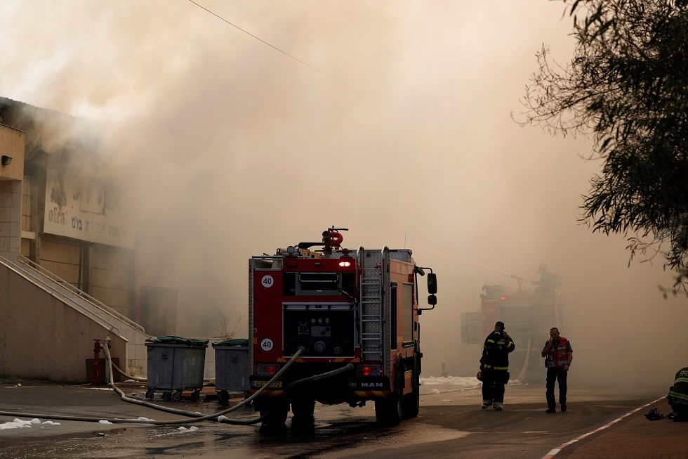 حريق ضخم وسط إسرائيل