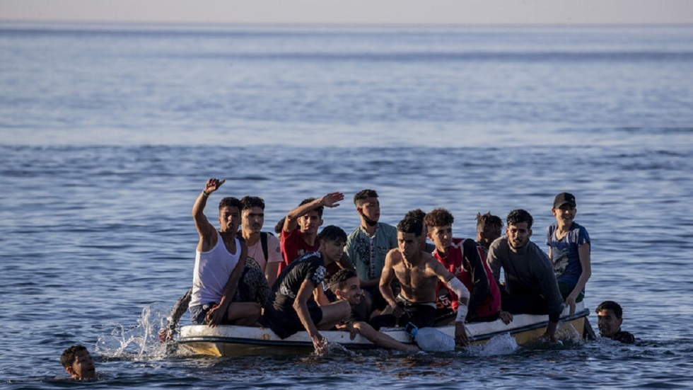 تقرير: وصول أكثر من 4700 لاجئ مخالف من الجزائر إلى إسبانيا