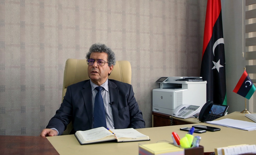 وزير النفط الليبي: غياب الميزانية يهدد إنتاج النفط في البلاد