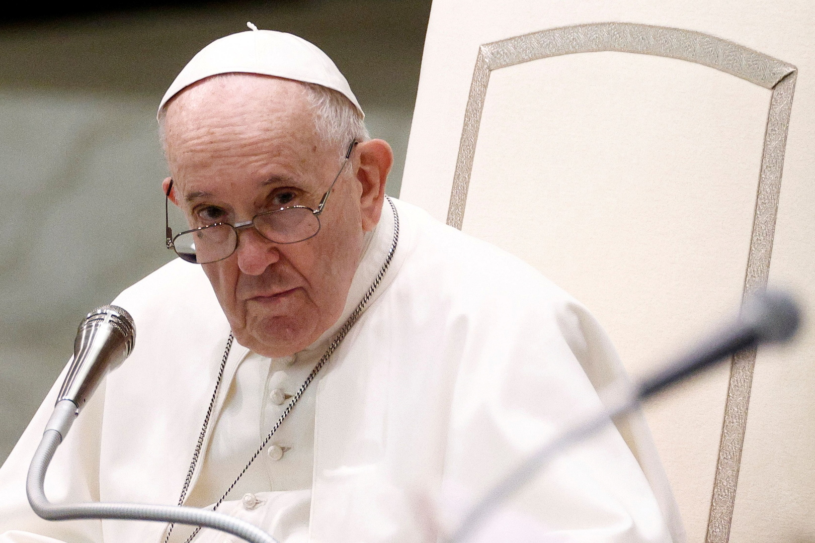 البابا فرنسيس يدعو الجميع للحصول على لقاحات كورونا