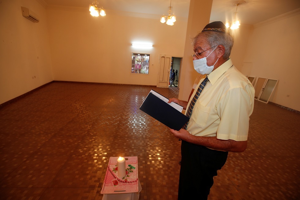 البحرين تعلن عودة الصلاة لكنيس يهودي بالمنامة بعد 74 عاما (صور)
