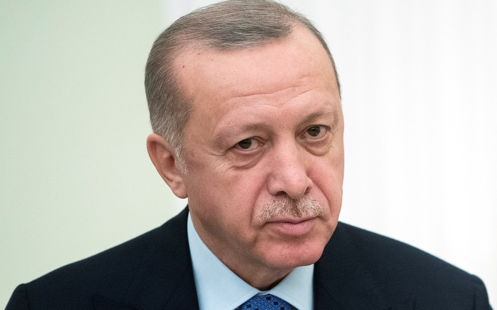 أردوغان: نتعامل مع رسائل قادة 