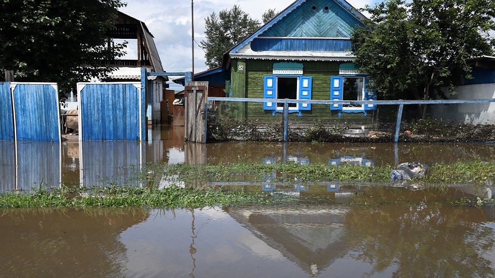 بورياتيا شرقي روسيا.. المياه تغرق قرى في أقوى فيضان منذ نحو 30 عاما