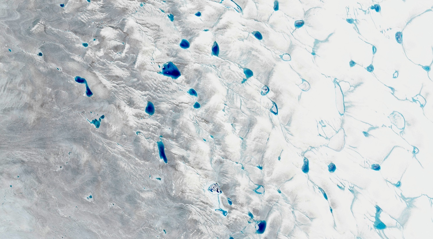 5 هياكل غامضة مخبأة تحت الغطاء الجليدي في غرينلاند