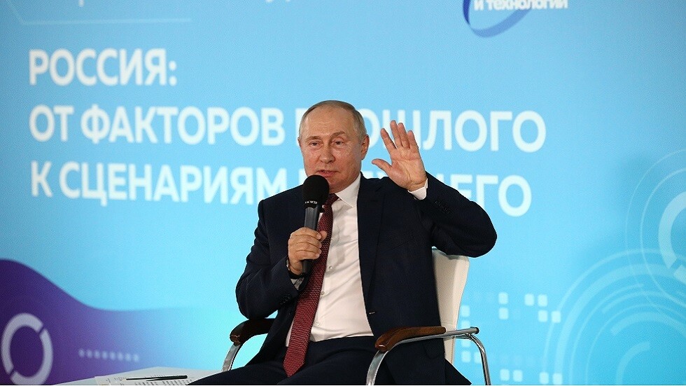 بوتين: 20 عاما حاولت واشنطن فرض معاييرها في أفغانستان والنتيجة صفر.. مآس وخسائر فقط