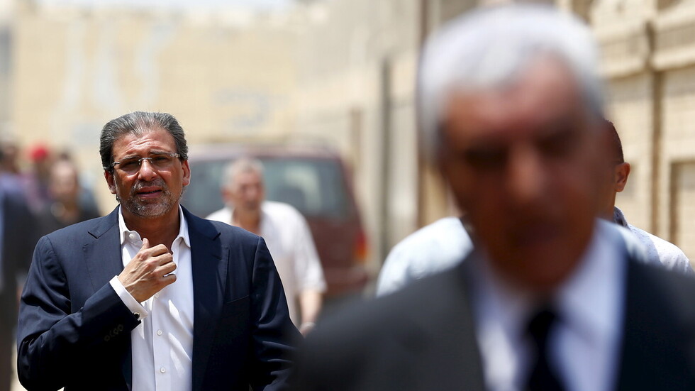 من مصر.. المخرج خالد يوسف ينشر أول صورة له منذ عودته إلى بلاده