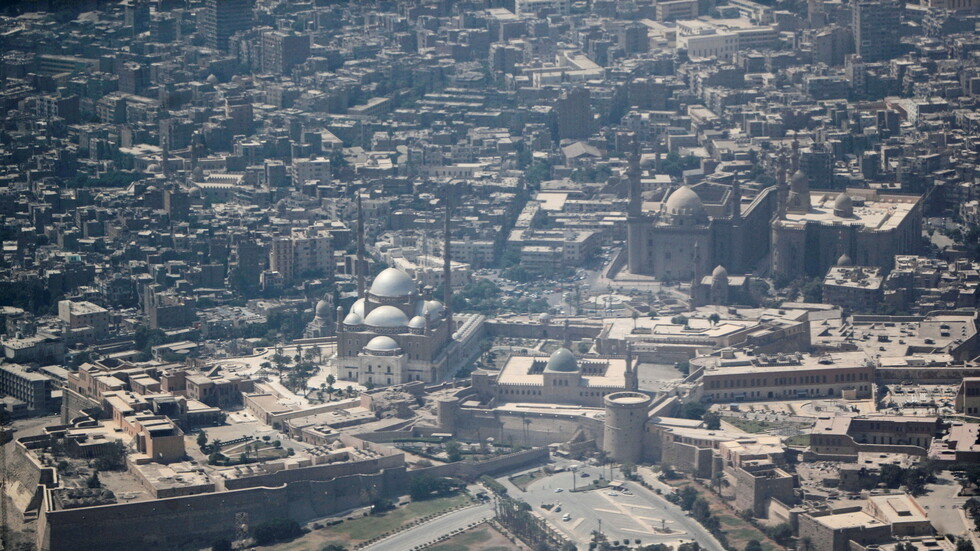 مصر تسجل ارتفاعا مستمرا للإصابات بكورونا