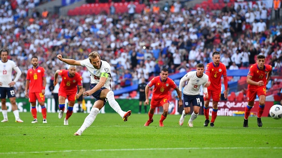 شاهد.. "الأسود الثلاثة" تفترس أندورا