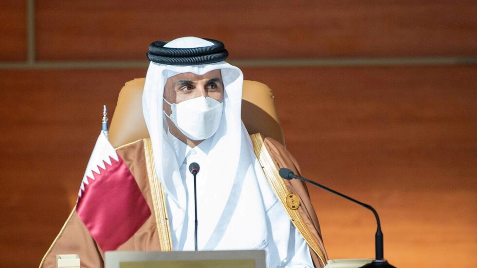 أمير قطر يستقبل وزير الداخلية السعودي (صور)