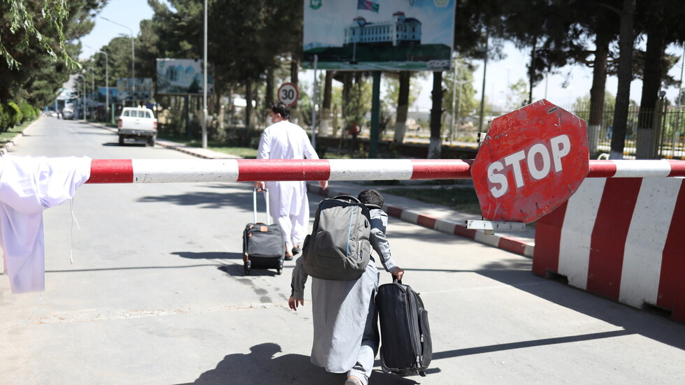 "أكسيوس": أفغانستان تغذي أزمة الهجرة الأمريكية