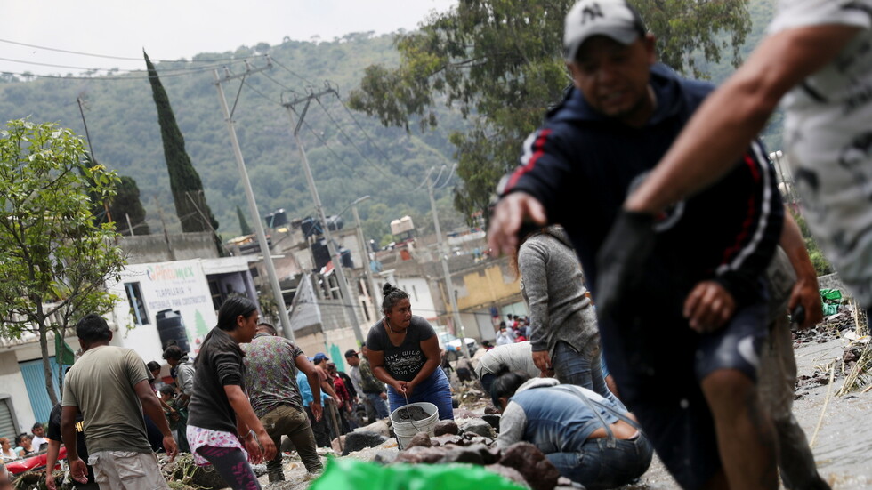 مصرع 16 مريضا في مستشفى وسط المكسيك جراء فيضانات