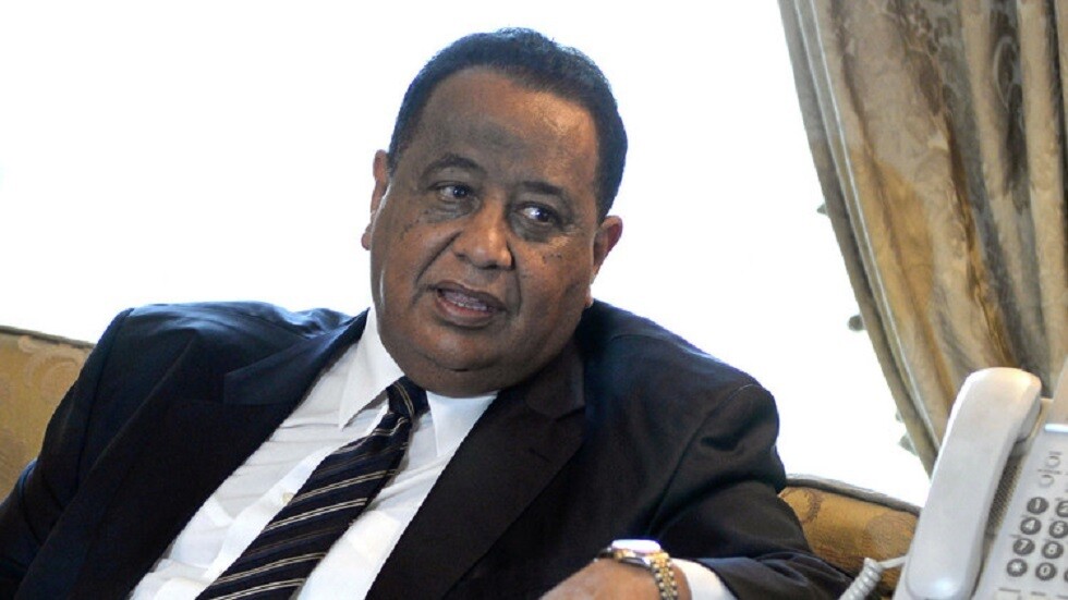 السودان.. النيابة ترفض إخلاء سبيل غندور وتتهمه بتدبير انقلاب