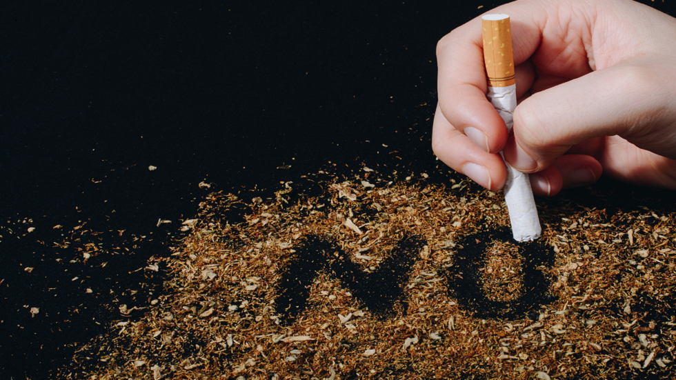 علماء الوراثة اقتربوا للتو من مصادر سرطان الرئة لدى غير المدخنين 