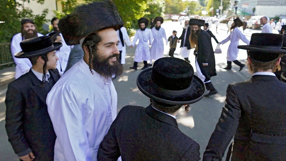 إسرائيل.. التحقيق مع حوالي 200 من العائدين من أوكرانيا بشبهة تزوير نتائج فحوص كورونا