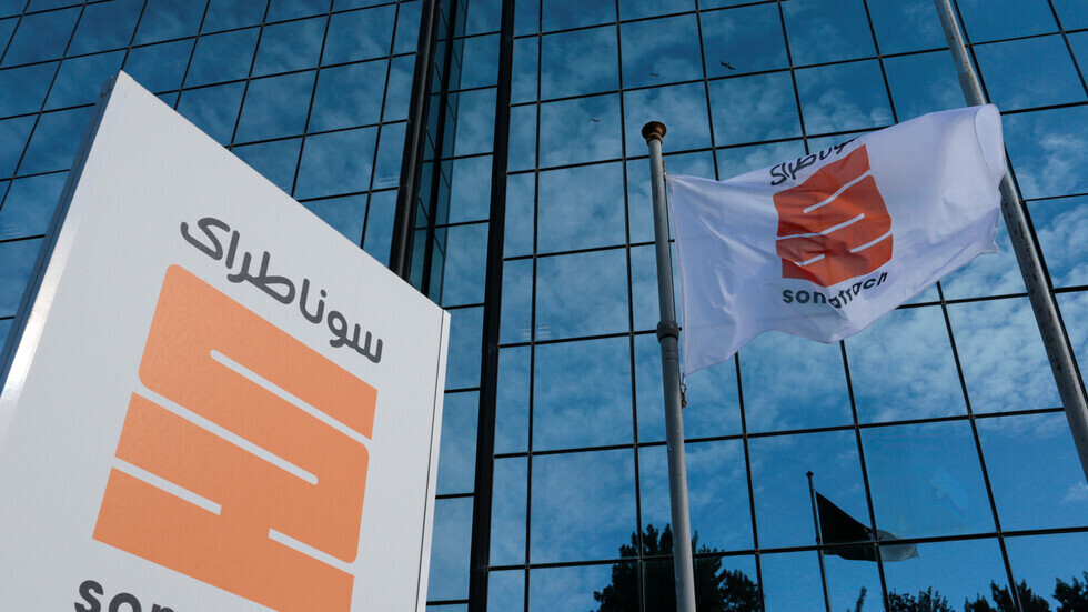 الجزائر.. مثول الرئيس الأسبق لـ"سوناطراك" أمام المحكمة