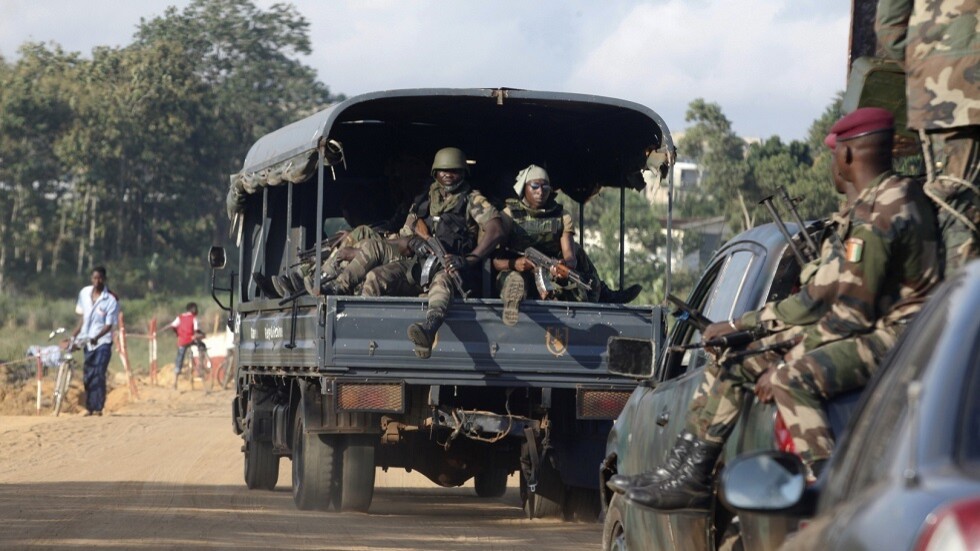 مصرع 5 أشخاص بتحطم مروحية في ساحل العاج