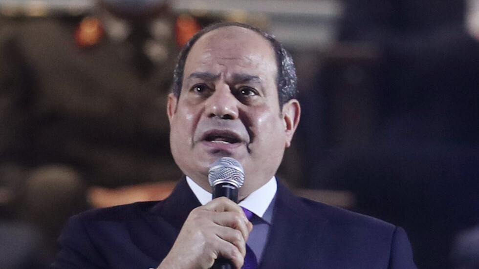 السيسي يكشف عن تحد كبير يواجه الدولة المصرية