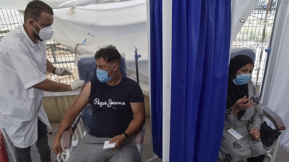 الجزائر تسجل 19 وفاة و262 إصابة جديدة بكورونا