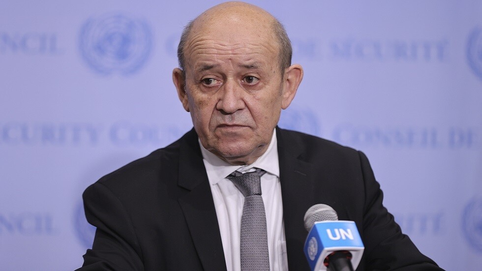 لودريان: فرنسا تخصص 100 مليون يورو مساعدات إنسانية لأفغانستان