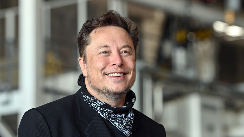 إيلون ماسك حاول شراء صاروخ باليستي خارج عن الخدمة في روسيا