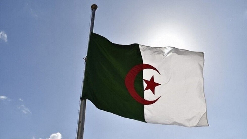 هل زار وزير الخارجية السعودي الجزائر سعيا للوساطة بينها وبين المغرب؟