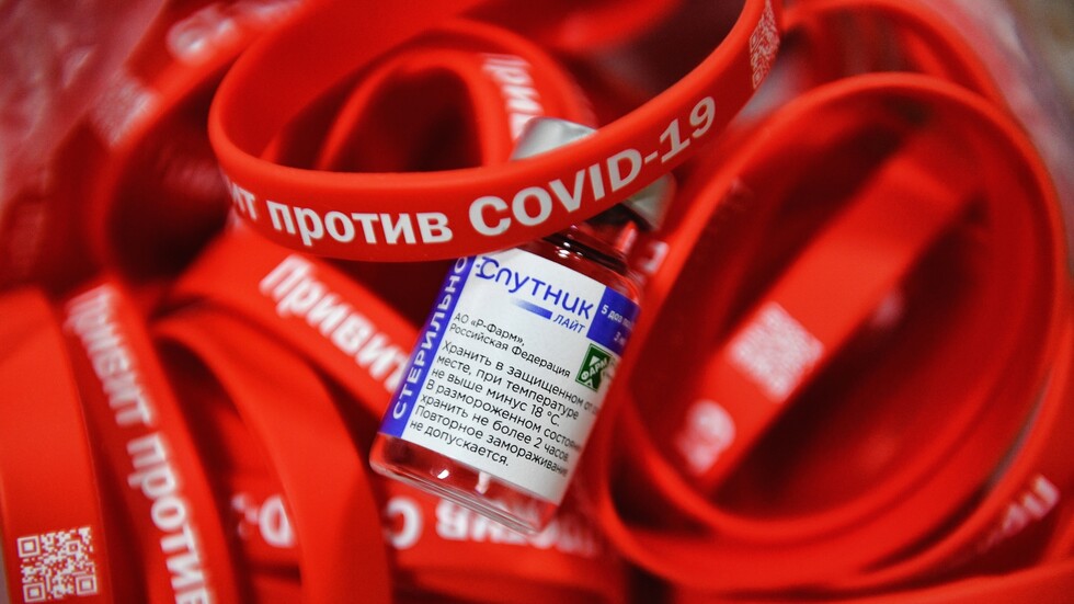 إيران تعتمد لقاح