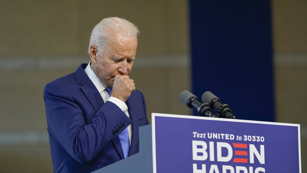 البيت الأبيض يعلق على سعال بايدن المتزايد