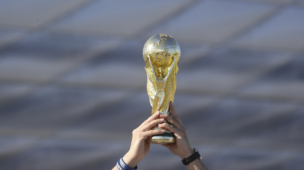 الفيفا يطلب الدعم ضد اعتراض قارتي أوروبا وأمريكا الجنوبية