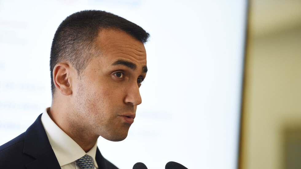 وزير الخارجية الإيطالي يأمل في محاكمة سريعة بمصر تؤدي إلى الإفراج عن الباحث باتريك جورج زكي