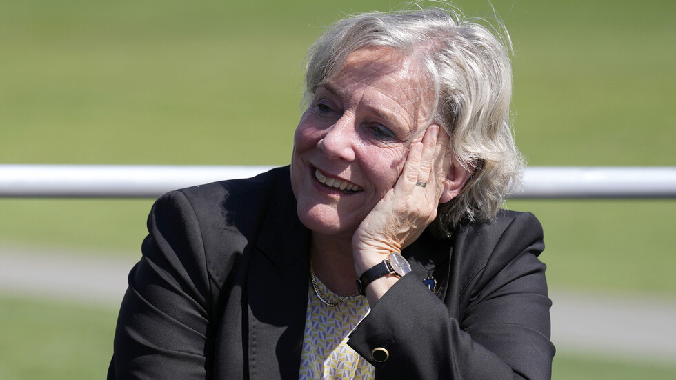 استقالة ثاني وزيرة هولندية خلال يومين بسبب عمليات الإجلاء من أفغانستان