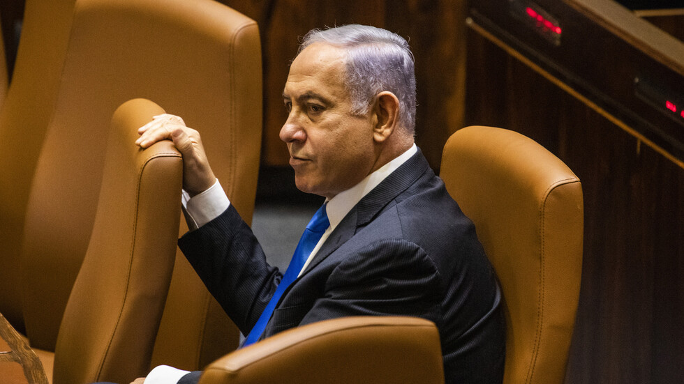 نتنياهو يسخر من تصرف لبايدن خلال لقائه مع بينيت في البيت الأبيض