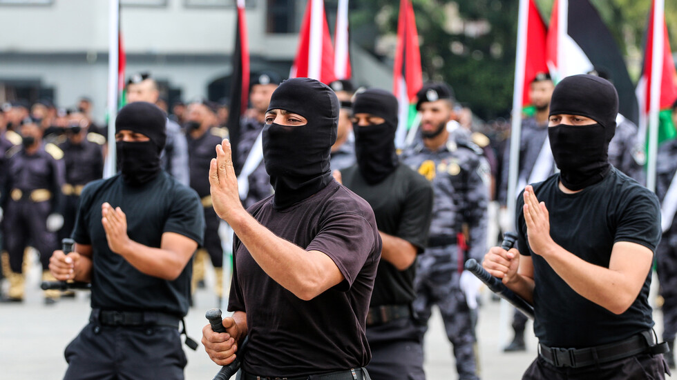 مسؤول في "حماس": الحركة قدمت للوسطاء خارطة طريق لصفقة تبادل أسرى مع إسرائيل