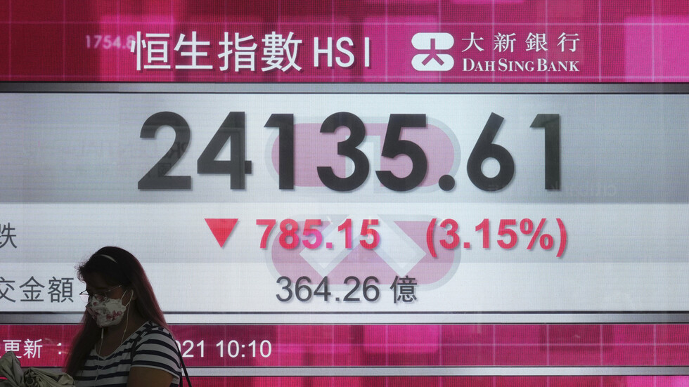 بورصة "هونغ كونغ" تهوي بسبب شركة صينية