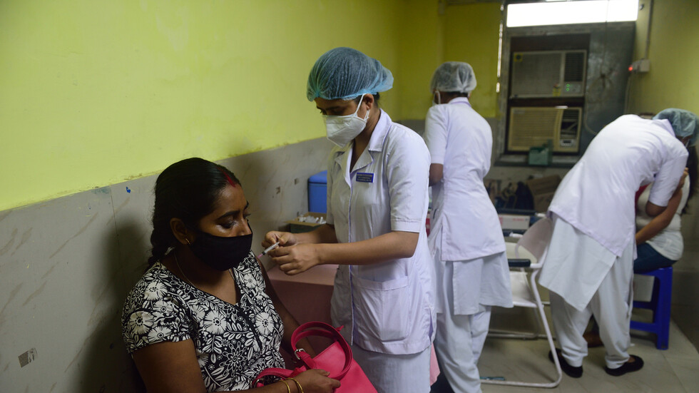 الهند تعتزم استئناف تصدير لقاحات كورونا في أكتوبر