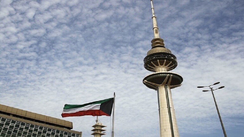 الكويت.. محامية تقاضي شركة أجنبية بسبب "لحم الخنزير"