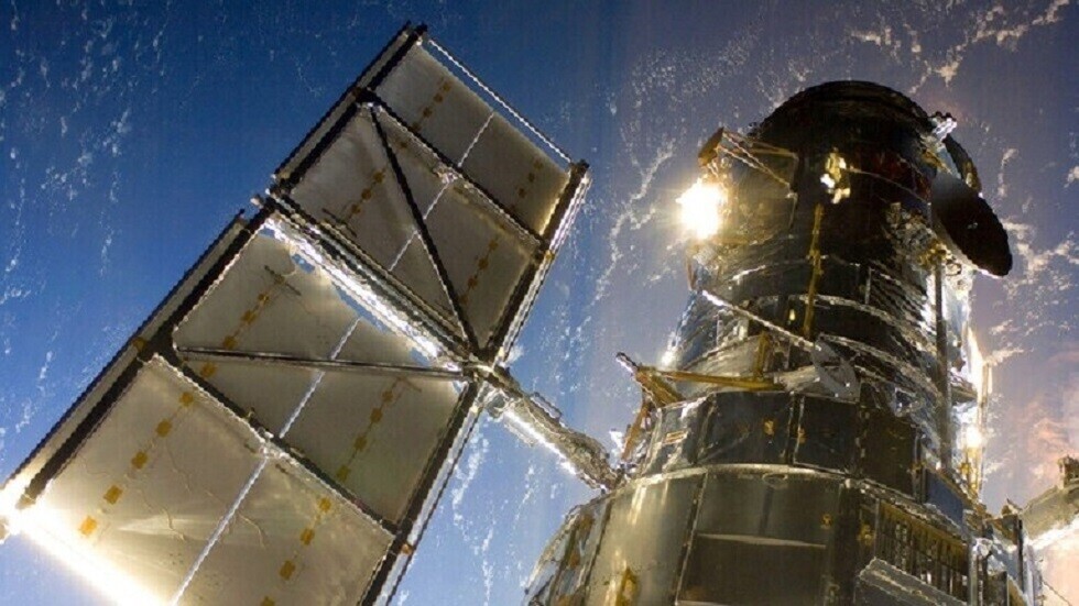 هابل يحتفل بعيده الحادي والثلاثين عبر مشاركة صورة مذهلة لنجم متفجر!