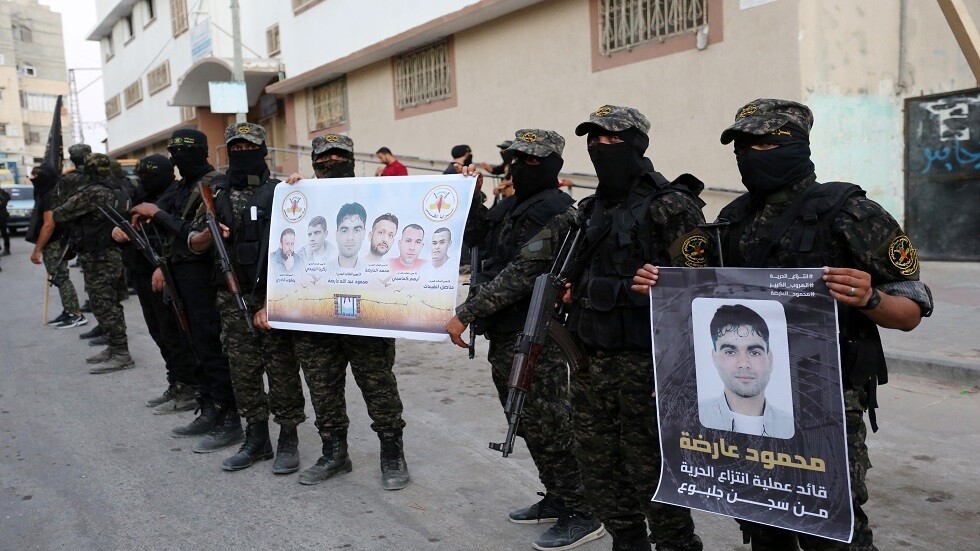 نادي الأسير الفلسطيني: قائد عملية الهروب من "جلبوع" يدخل عامه الـ26 في سجون إسرائيل